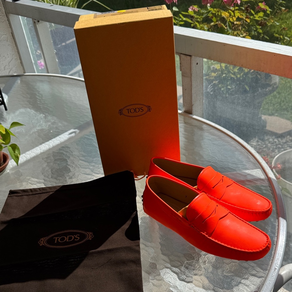 Tod's New Neon Orange Men's Loafers